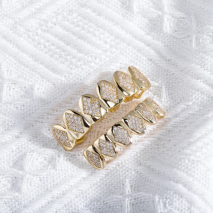 [Bottom[ Six Teeth Zircon Gold Grillz