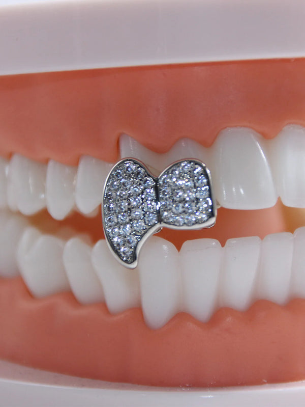 [Double] Silver Studded Canine Grillz