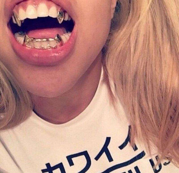 Single Tooth Premade Silver Plated Metal Fang Grillz